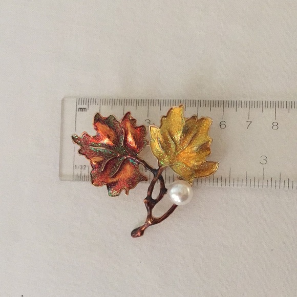 🍏50% OFF/3+...Glittering Maple Leaves Brooch - Picture 9 of 9
